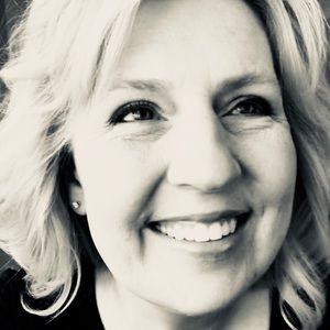 Meet your Posher, Alicia